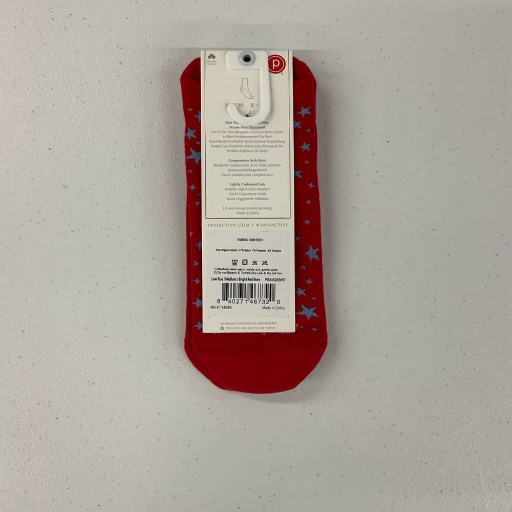 Pure Barre Grip Low Rise Socks Red/Blue Small and Medium - Picture 2 of 2